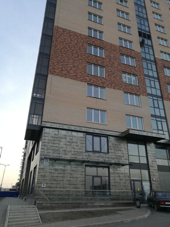 Авиаторов 21 Krasnoyarsk Exterior foto